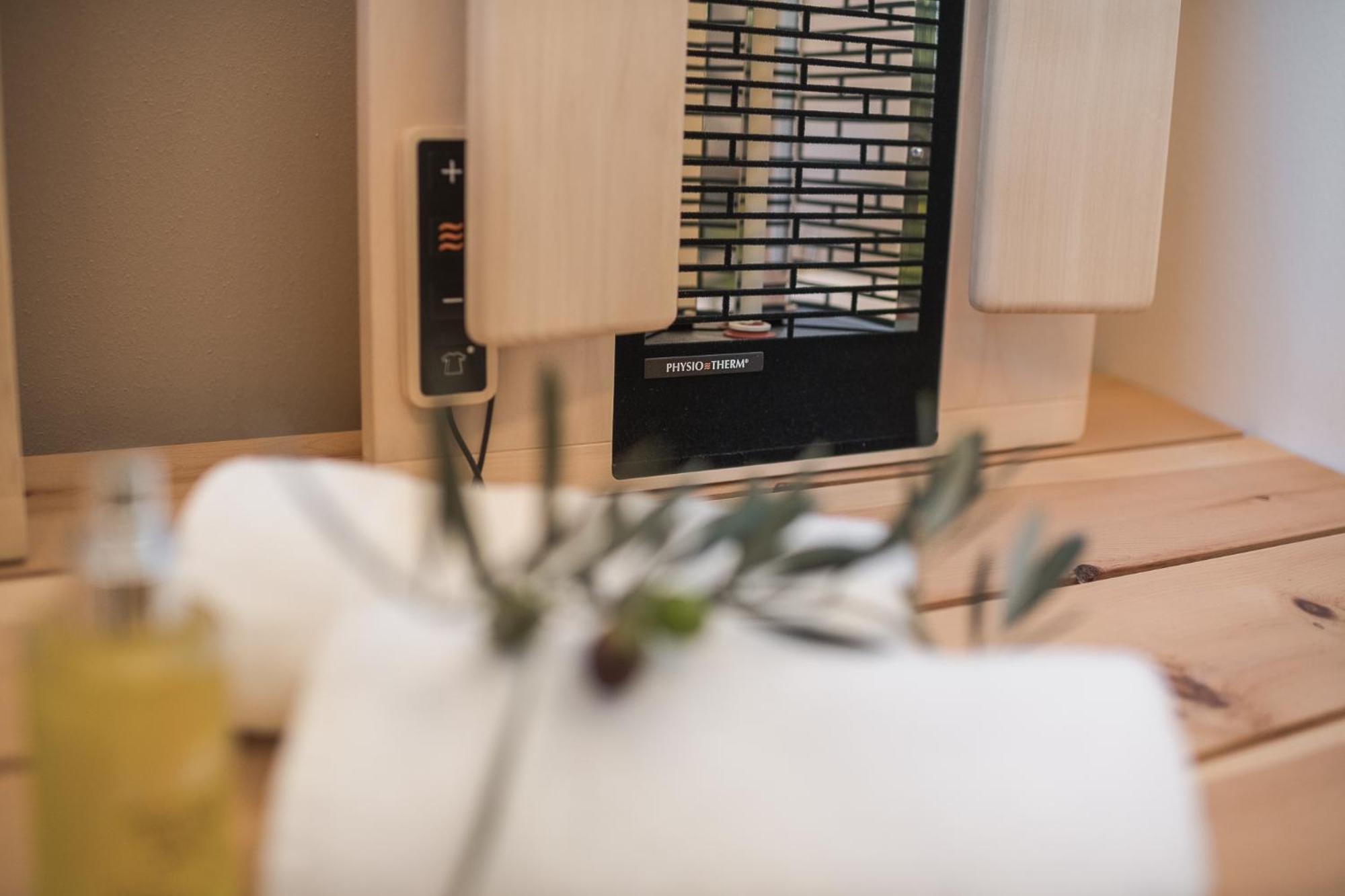 Oliven- & Genusshotel Hirzer 4* Schenna