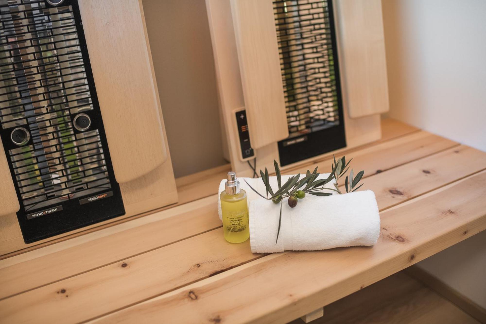 Oliven- & Genusshotel Hirzer Schenna