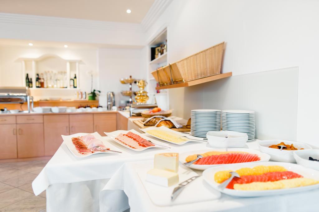 Oliven- & Genusshotel Hirzer Hotel 4*